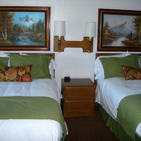 Walker River Lodge Μπρίτζπορτ Δωμάτιο φωτογραφία