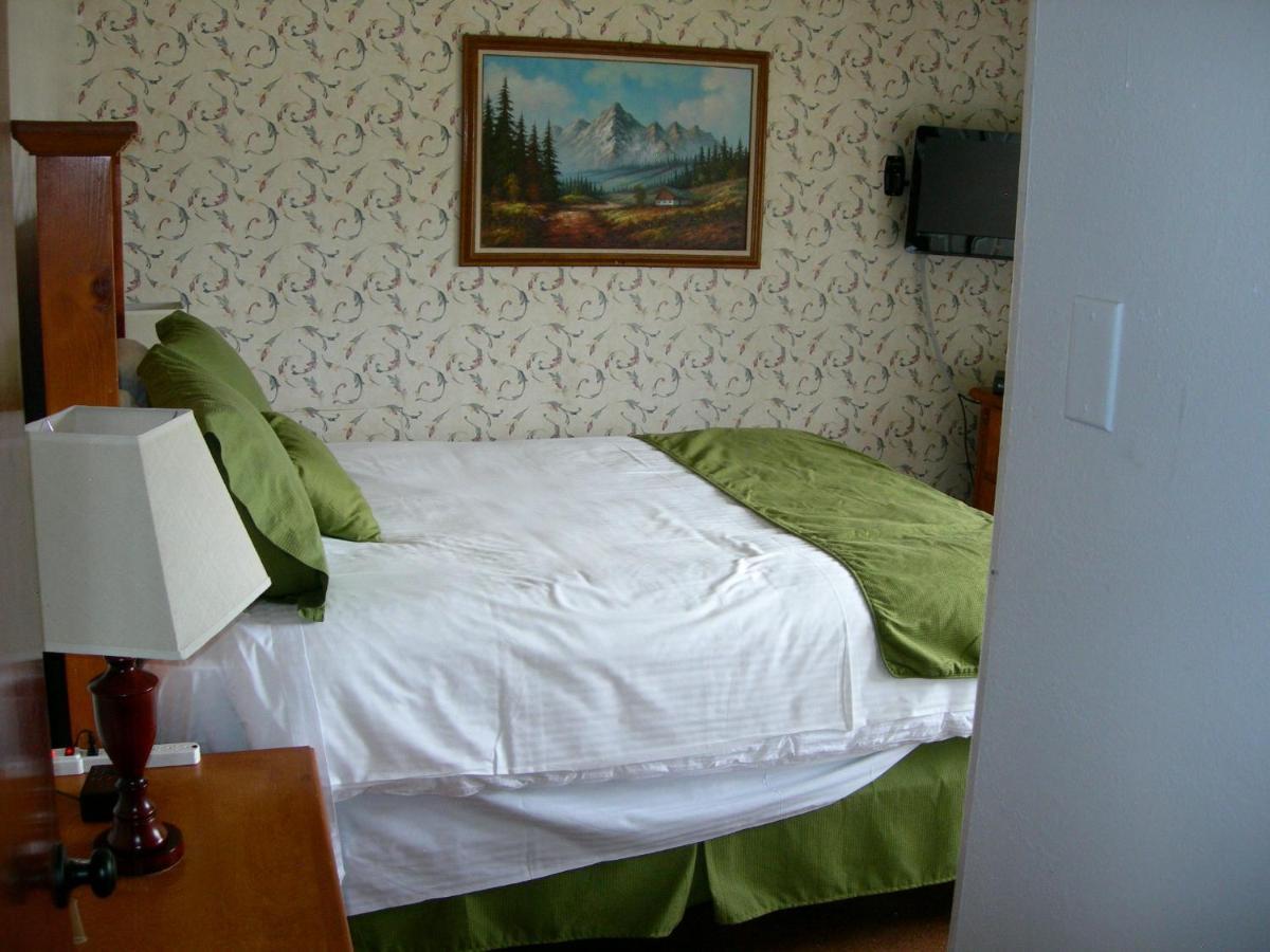 Walker River Lodge Μπρίτζπορτ Δωμάτιο φωτογραφία