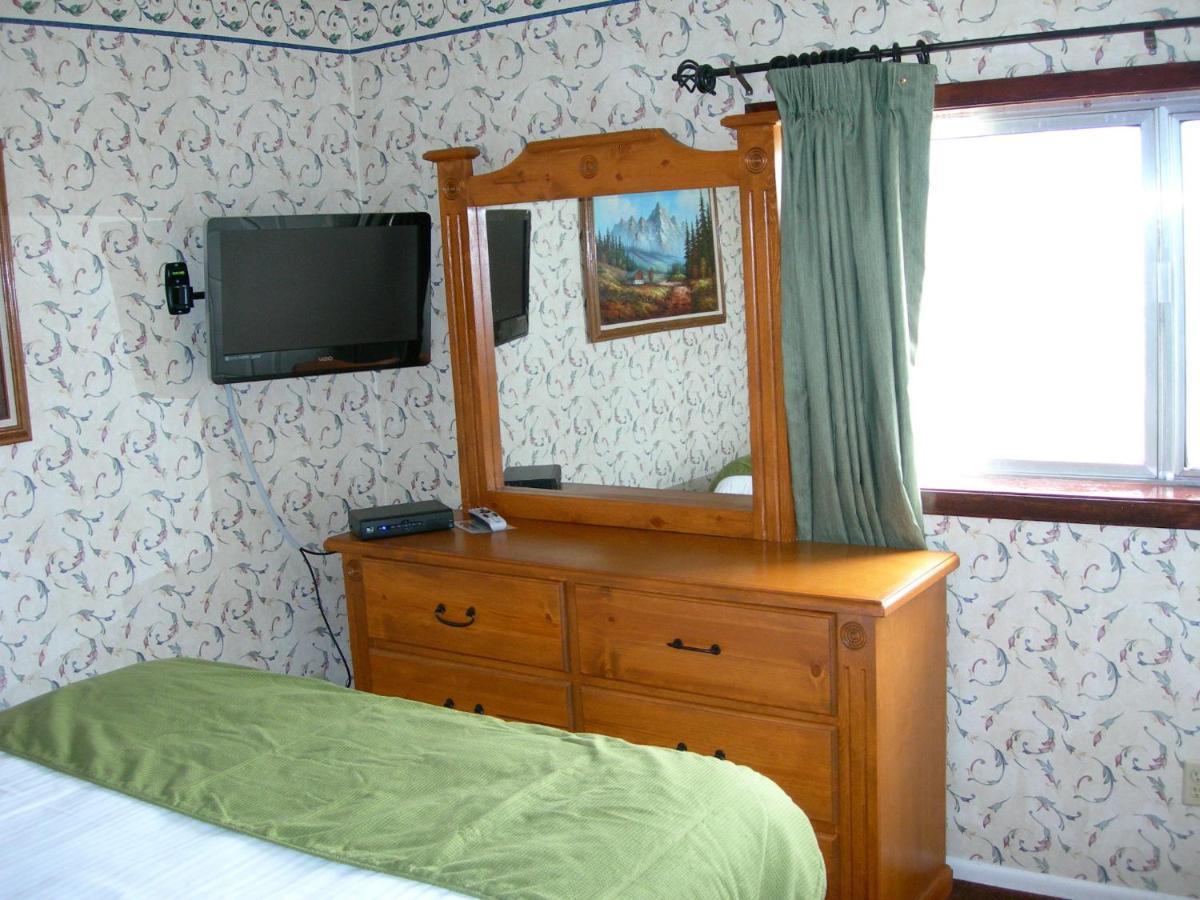 Walker River Lodge Μπρίτζπορτ Δωμάτιο φωτογραφία