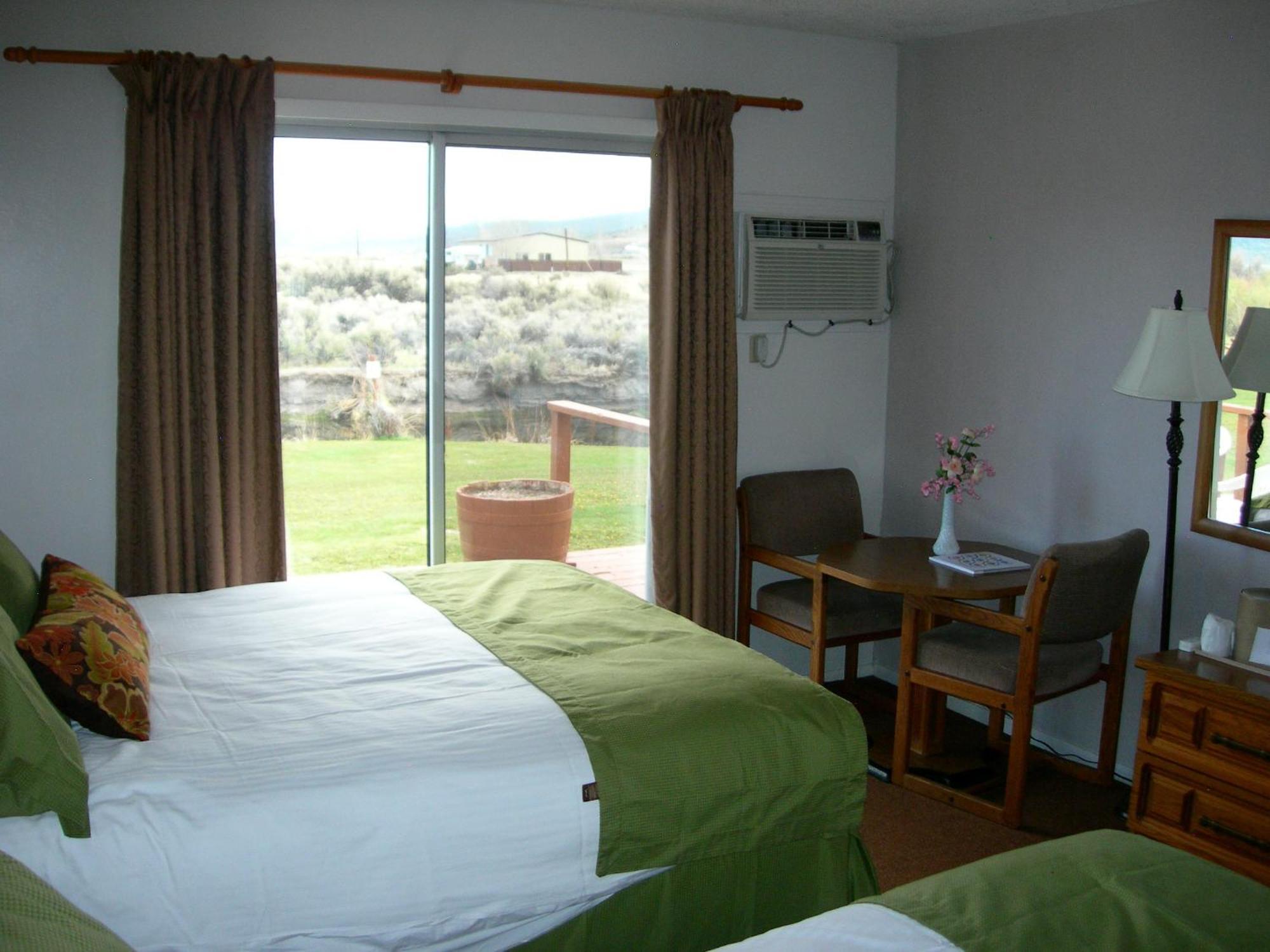 Walker River Lodge Μπρίτζπορτ Δωμάτιο φωτογραφία