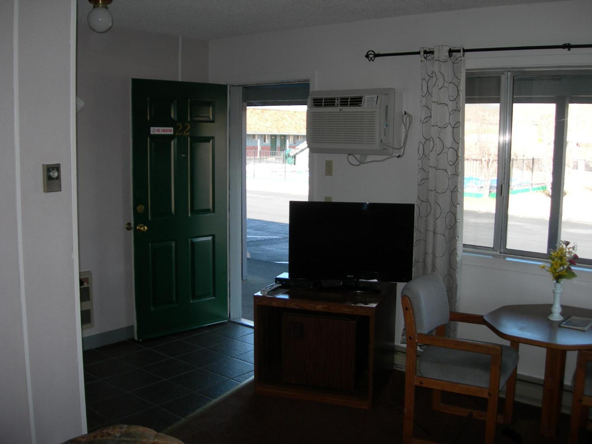 Walker River Lodge Μπρίτζπορτ Δωμάτιο φωτογραφία